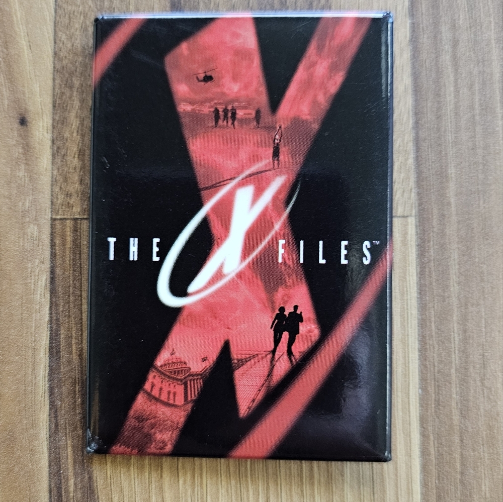 The X-Files Movie Collectible Promotional Pin-Back Button 1998 Vintage